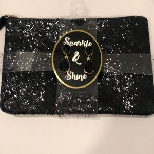 MAKEUP BAG